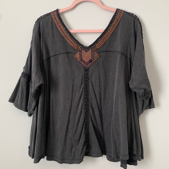 Beaded Flowy Top - Picture 9 of 10